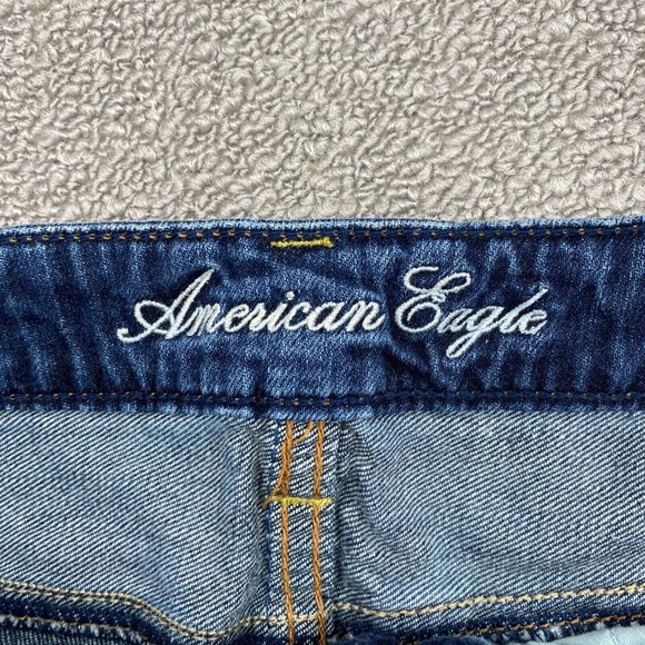 American Eagle Cuffed Jean Shorts Women's Size 2 Mid Rise Distressed Denim Blue - Picture 3 of 10